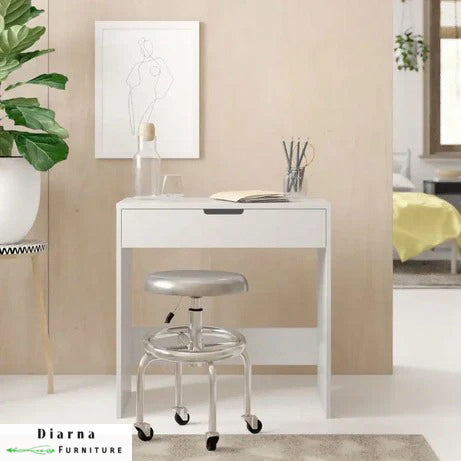 مكتب ام دي اف - ابيض