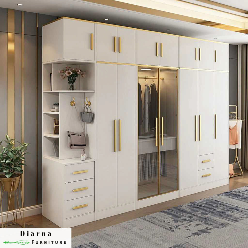 دولاب 240 سم - ابيض ودهبي